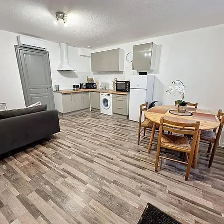 Confort à10 Minutes Du Sanctuaire Lourdes